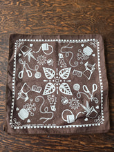 Load image into Gallery viewer, brown copperline bandana
